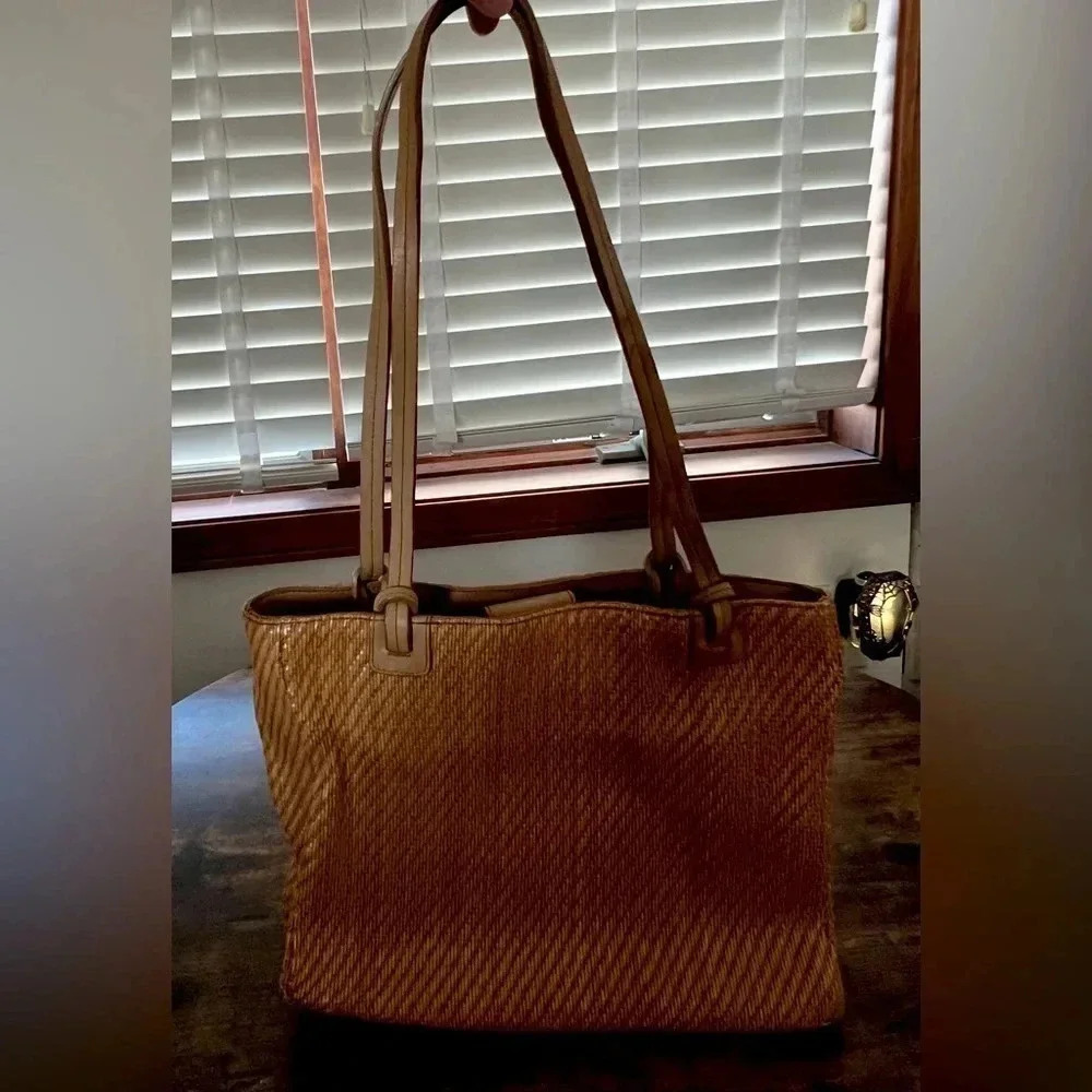 VTG: Fossil | ladies medium shoulder handbag​
